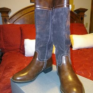 Riding boots